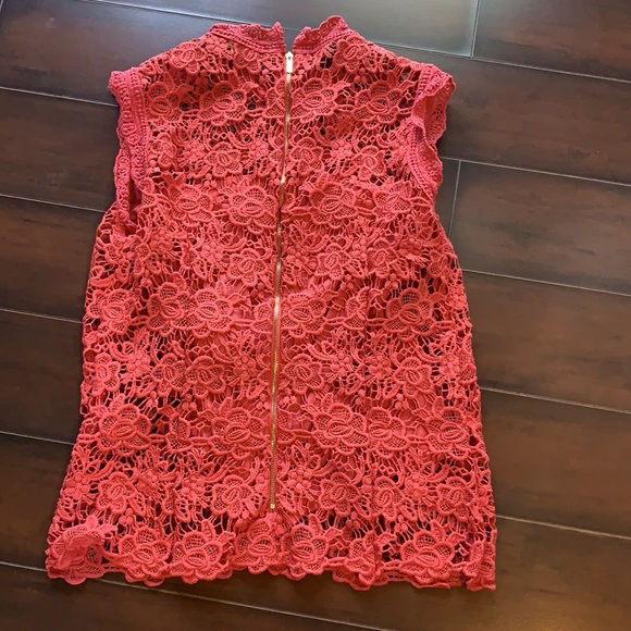 Top - Picture 3 of 3